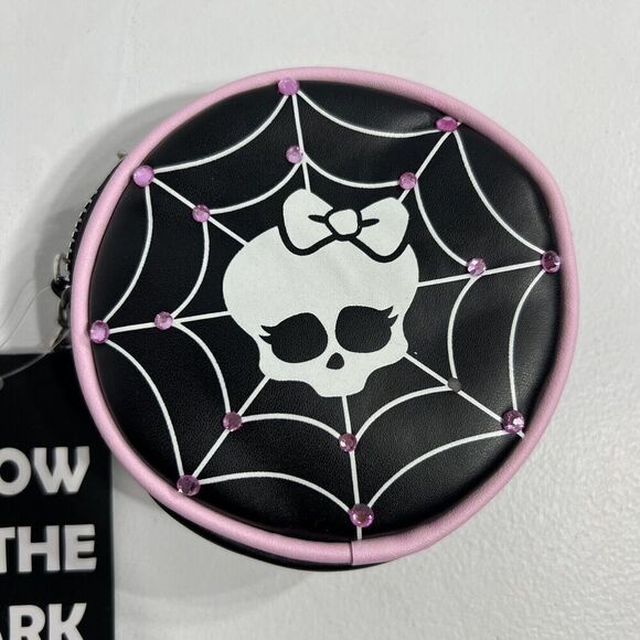 Monster High Skullette Spiderweb Coin Purse Glow In The Dark Round Pink Gem New - Picture 1 of 7